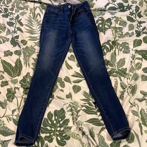 American Eagle skinny jeans